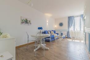 Blu al Lago in Lierna