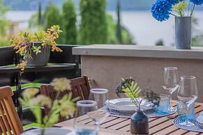 Blu al Lago in Lierna