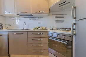 Blu al Lago in Lierna