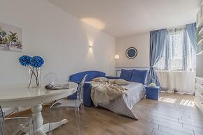 Blu al Lago in Lierna