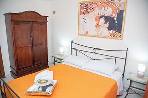 Vicolo IV Home 200m From Sea