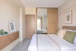 Superior 3BR Apartment in Chalandri