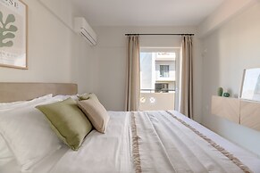 Superior 3BR Apartment in Chalandri