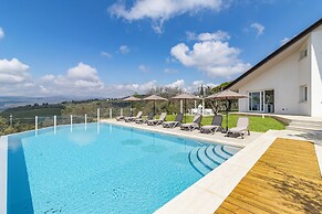 Villa Chimera White With Panoramic Pool