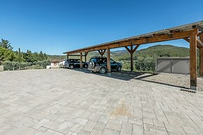 Villa Chimera White With Panoramic Pool