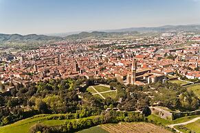 Villa Chimera White With Panoramic Pool