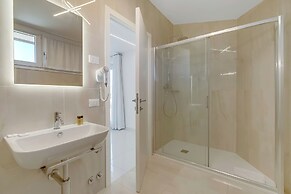 Villa Chimera White With Panoramic Pool