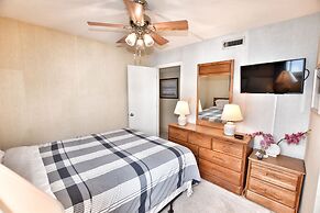 0612 Waters Edge Resort 3 Bedroom Condo by RedAwning