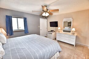 0612 Waters Edge Resort 3 Bedroom Condo by RedAwning