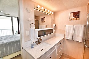 0612 Waters Edge Resort 3 Bedroom Condo by RedAwning