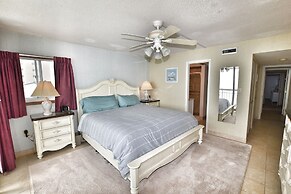 0612 Waters Edge Resort 3 Bedroom Condo by RedAwning