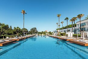 So Nice Beach Resort