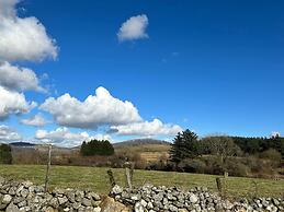 The Old Stables - a gem Surrounded by Mountains!