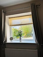 The Old Stables - a gem Surrounded by Mountains!