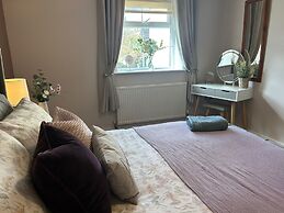 The Old Stables - a gem Surrounded by Mountains!