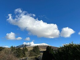 The Old Stables - a gem Surrounded by Mountains!
