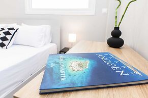 Renovated Gem in Zografou