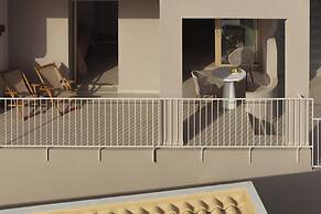 Stella in the Village Studios