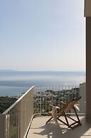 Stella in the Village Studios