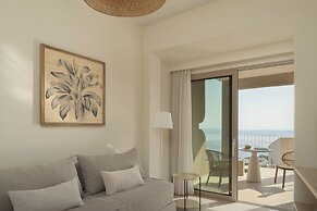 Stella in the Village Studios