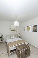 Beautiful 4-bed House With Private Pool in Naxos