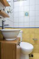 Beautiful 4-bed House With Private Pool in Naxos