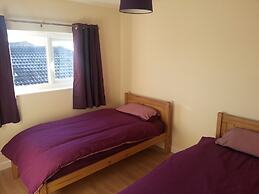 Immaculate 3-bed House in Bristol With Fast Wifi