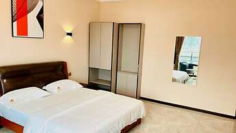 Colony Club Resort & Casino (The old Palm Spring Resort)