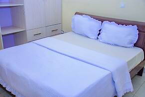 Stunning 6-bed Apartment in Kigali