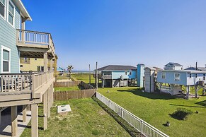 Sandy Cheeks Surfside