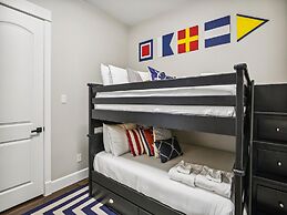 Sandy Cheeks Surfside