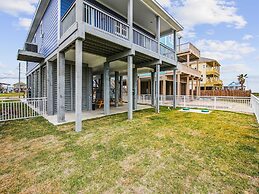 Sandy Cheeks Surfside