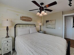 The Bear Hug - Deer Ridge Mountain Resort E107