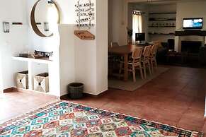 Omontinho - 4-bed House With Pool in Melides