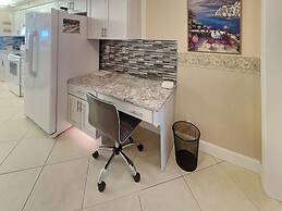 Towers 2 - Ocean Towers 2102