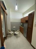 Peninsula Residents All Suite