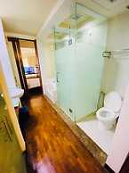 Peninsula Residents All Suite