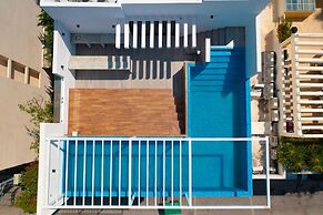 XKAA Ocean View Condos By Smart Rentals