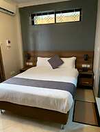 Otter lodge