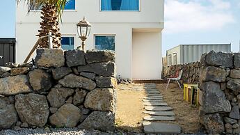 Jeju Muabyeoljang Dokchaepension