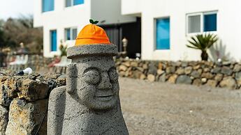 Jeju Muabyeoljang Dokchaepension