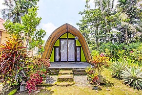 OYO 92354 Samalas Syariah Homestay Near SDN TANAK BEAK