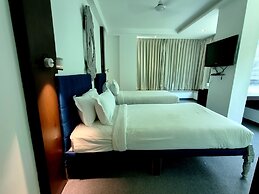 The Sky Imperial Hotel Yahvi