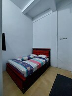OYO 92384 Homestay Vip