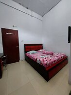 OYO 92384 Homestay Vip