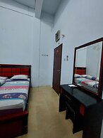 OYO 92384 Homestay Vip