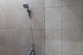 OYO 92243 Fanilly Guest House MarabahanNearJembatan Rumpiang