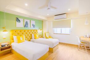 Bloom Hotel - Cyber Towers