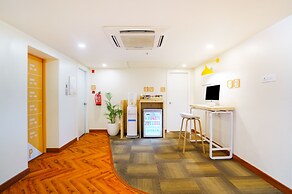 Bloom Hotel - Cyber Towers