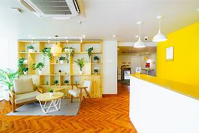 Bloom Hotel - Cyber Towers